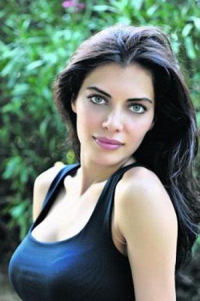 Ceren Hindistan hakkında yapılan iddialara açıklama getirdi 