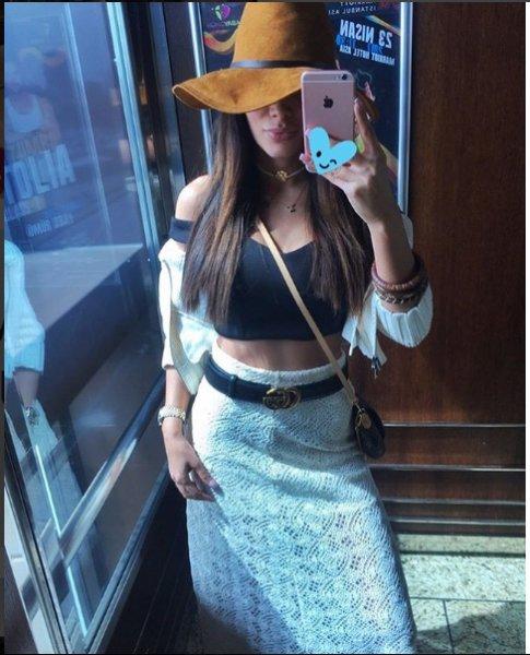 Ceren Hindistan hakkında yapılan iddialara açıklama getirdi 