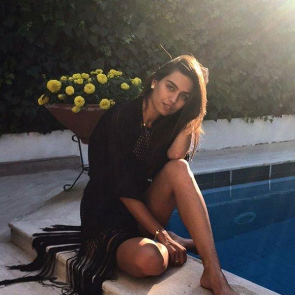 Mesut Özil'den sevgilisine romantik sürpriz 