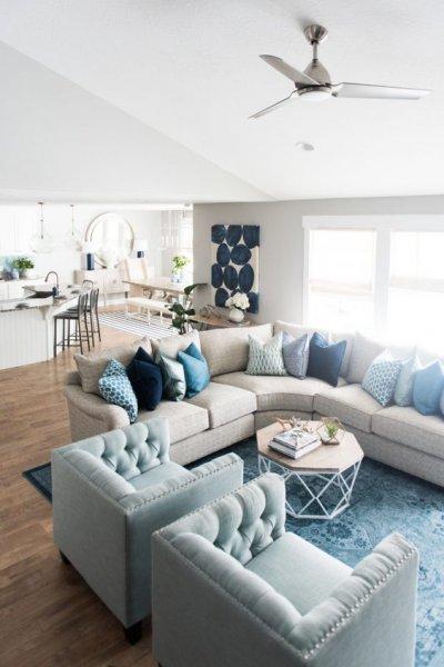 Dekorasyonda mavi ve beyaz uyumu 