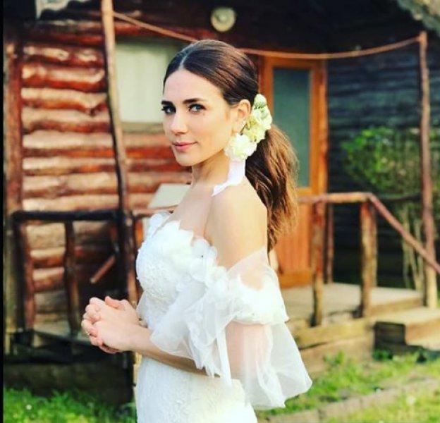 Alişan ve Buse Varol evlendi 