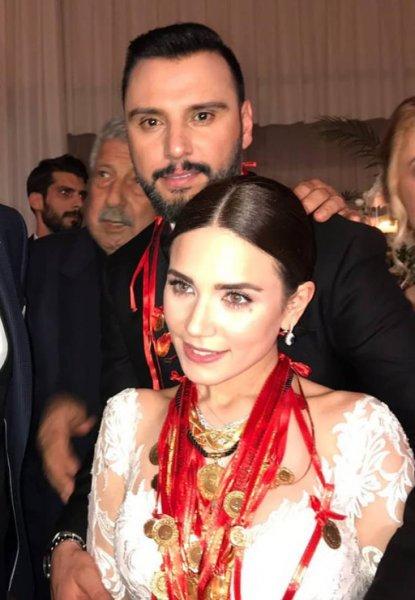 Alişan ve Buse Varol evlendi 