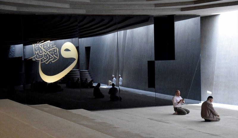 Modern yeraltı camisi: Sancaklar Camii