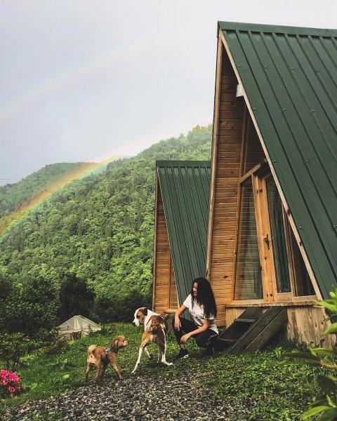 Pelin Akil ve Anıl Altan Karadeniz turuna çıktı 