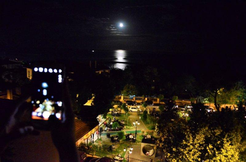 Yakamoz Tekirdağ'da halkı sokağa döktü