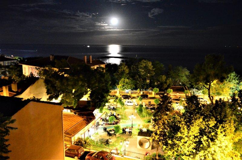 Yakamoz Tekirdağ'da halkı sokağa döktü