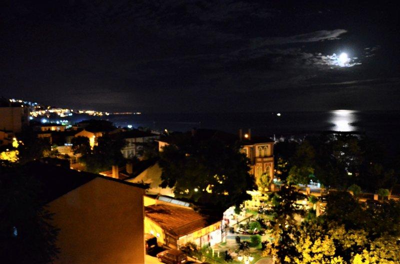 Yakamoz Tekirdağ'da halkı sokağa döktü