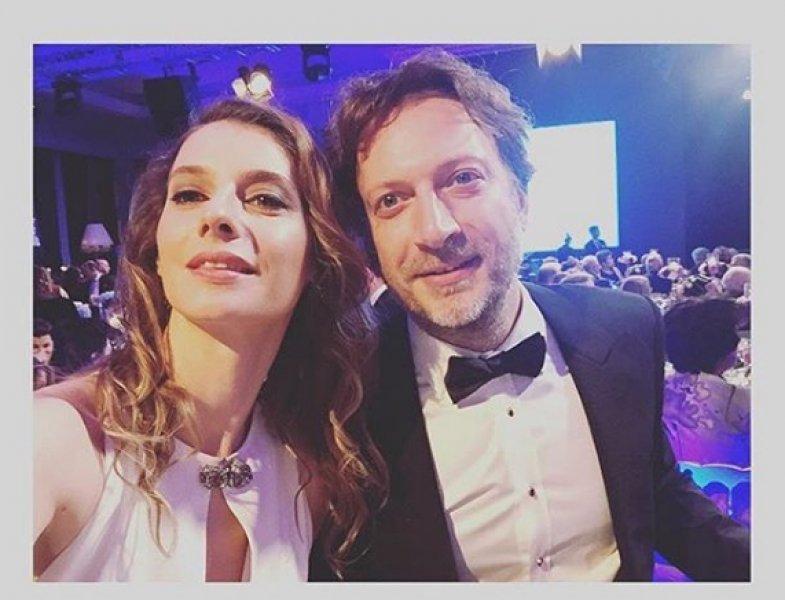 Tuba Ünsal boşandığını sosyal medyadan duyurdu 