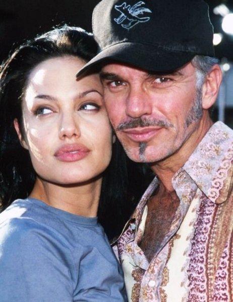 Angelina Jolie'nin 43'üncü yaşına özel 43 fotoğraf