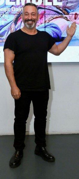 Zayıflayarak bambaşka biri olan ünlüler 