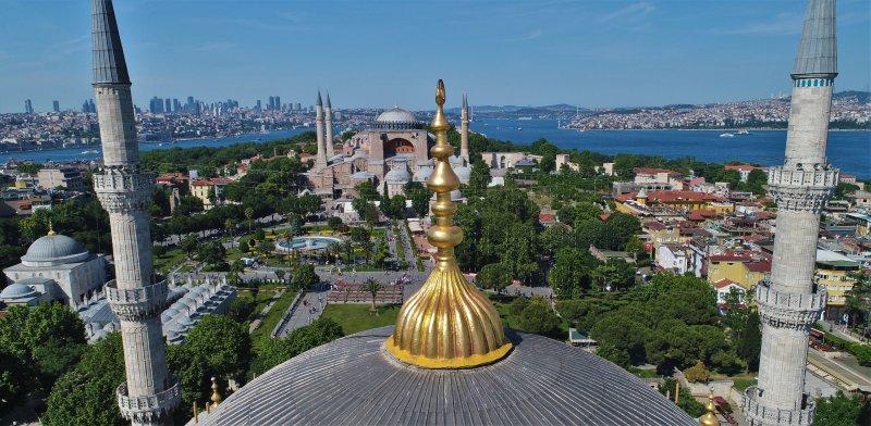Sultanahmet Camii’nde dev restorasyon havadan görüntülendi