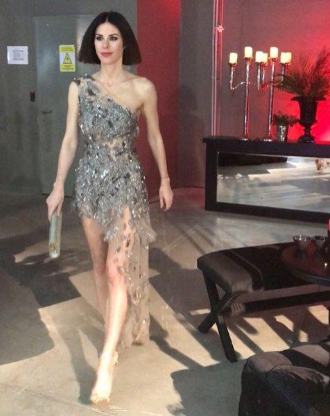 Cem Yılmaz ve Defne Samyeli tatile çıktı