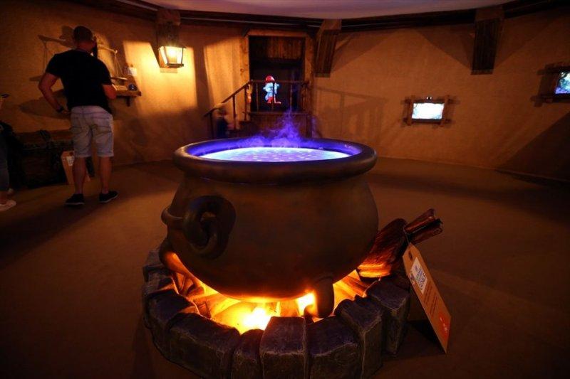 Şirinler Köyü Brüksel'de açıldı 