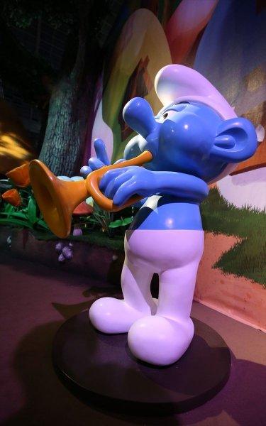 Şirinler Köyü Brüksel'de açıldı 