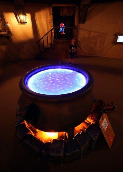 Şirinler Köyü Brüksel'de açıldı 