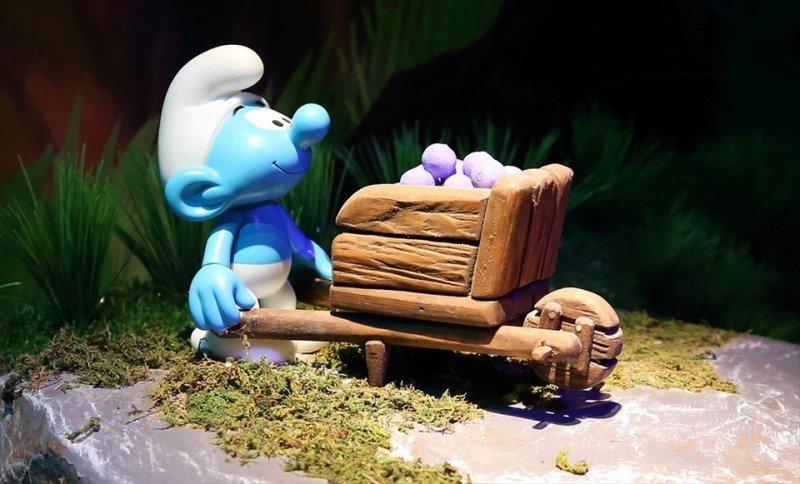 Şirinler Köyü Brüksel'de açıldı 