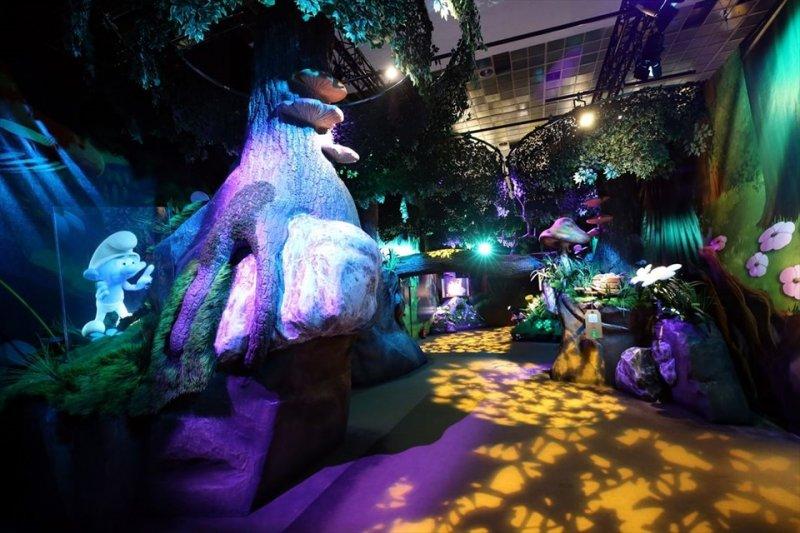 Şirinler Köyü Brüksel'de açıldı 