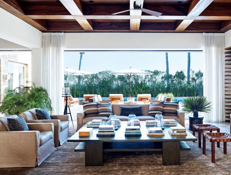 Ünlü model Cindy Crawford evini 45 milyon dolara sattı