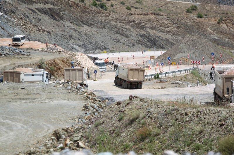 Türkiye’nin en yüksek ayaklı 'Eyiste Viyadüğü' yükseliyor