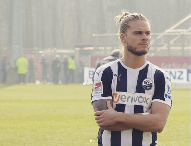 İzlanda Milli Takımı oyuncusu Rurik Gislason'a büyük ilgi 