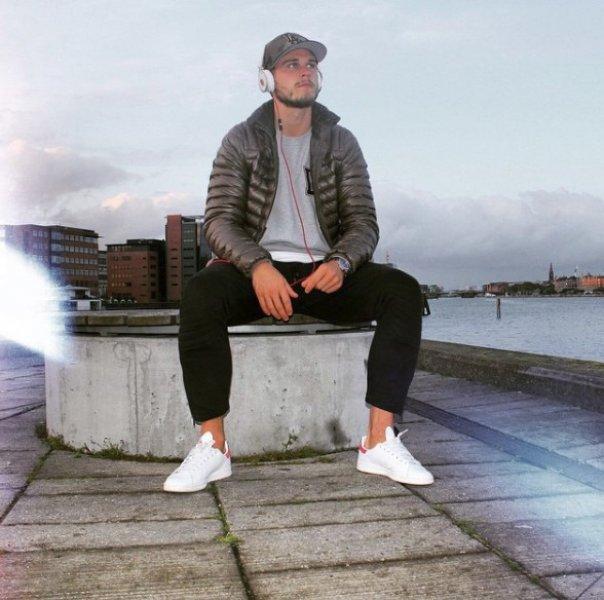 İzlanda Milli Takımı oyuncusu Rurik Gislason'a büyük ilgi 