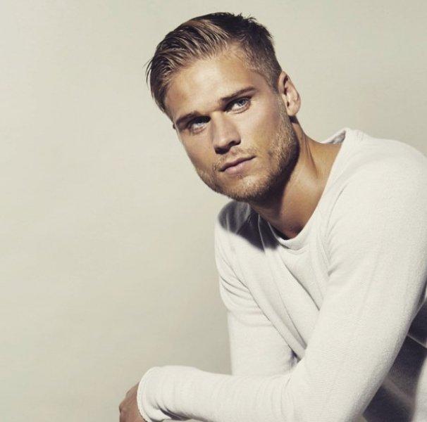 İzlanda Milli Takımı oyuncusu Rurik Gislason'a büyük ilgi 