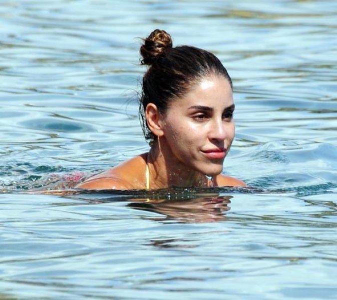 Irmak Ünal'ın Bodrum tatili 