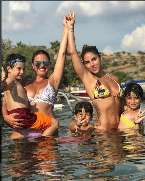 Irmak Ünal'ın Bodrum tatili 