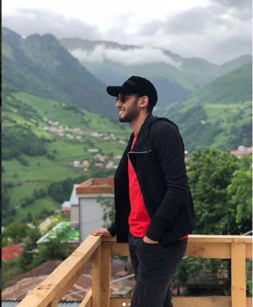 Hakan Çalhanoğlu boşanıyor iddiası 