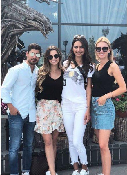 Amine Gülşe'den Mesut Özil'e destek