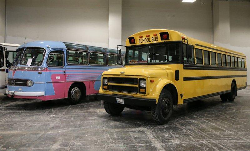  Klasik otomobilciler festivalde buluştu