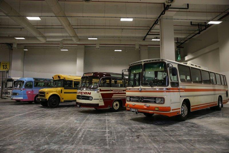  Klasik otomobilciler festivalde buluştu