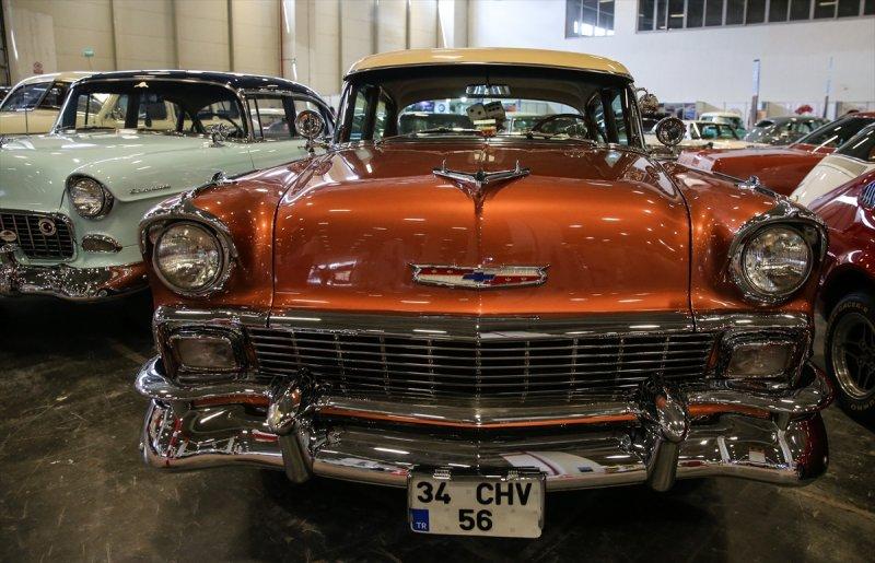  Klasik otomobilciler festivalde buluştu