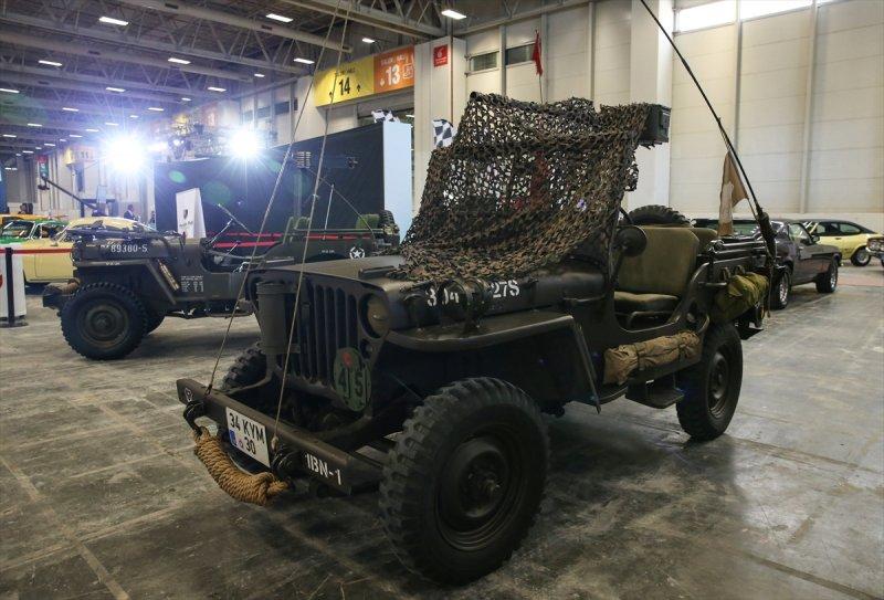  Klasik otomobilciler festivalde buluştu