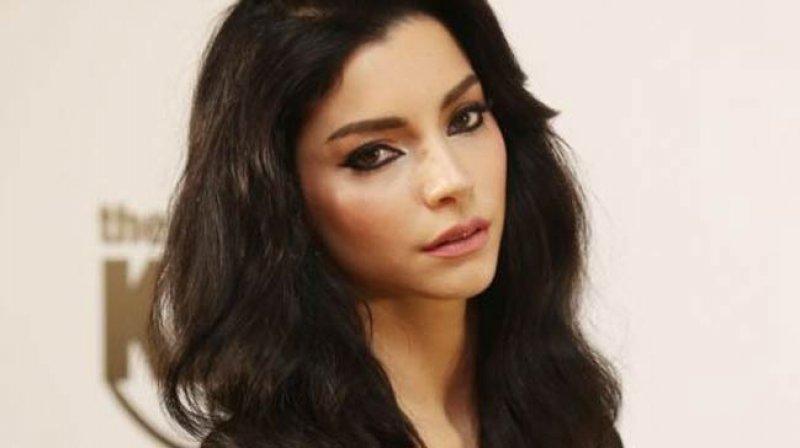 Ünlülerin makyajsız hali