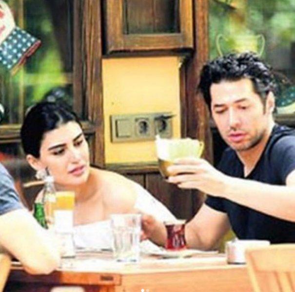 Mert Fırat ve İdil Fırat sözlendi 