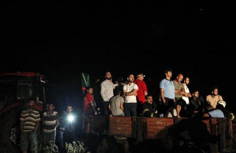 Çorlu'daki tren kazası sonrası çalışmalar sabaha kadar sürdü