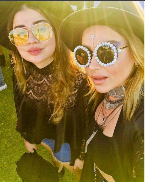 Almanya'da konser veren Hadise tek çizmeyle sahneye çıktı 