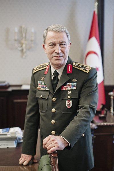 Hulusi Akar Milli Savunma Bakanı