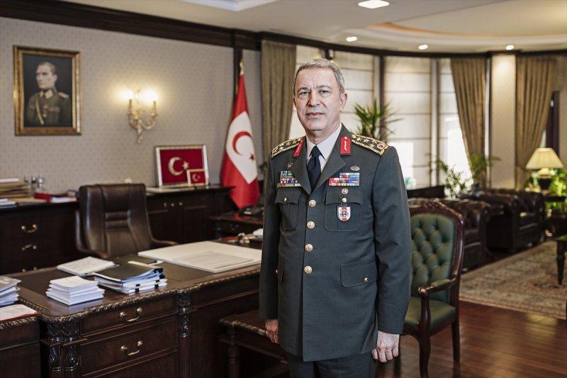 Hulusi Akar Milli Savunma Bakanı