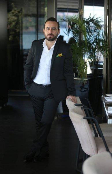 Adnan Oktar grubunun kadrosu