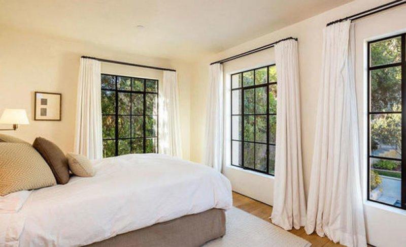 Robbie Williams'ın 20 milyon dolarlık okyanus kıyısındaki yeni evi 