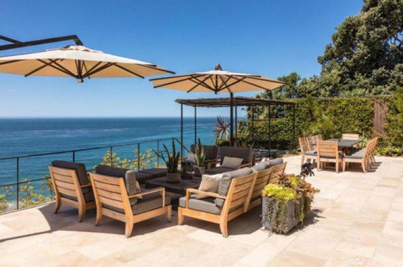 Robbie Williams'ın 20 milyon dolarlık okyanus kıyısındaki yeni evi 