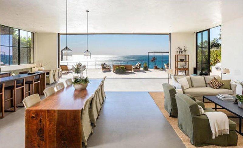 Robbie Williams'ın 20 milyon dolarlık okyanus kıyısındaki yeni evi 