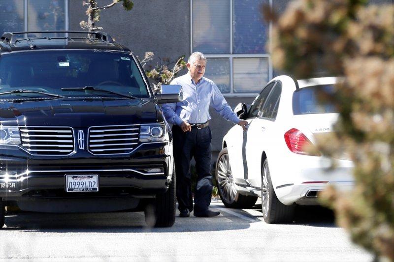 FETÖ'nün para kasası firarilerinin ABD'deki lüks yaşamı