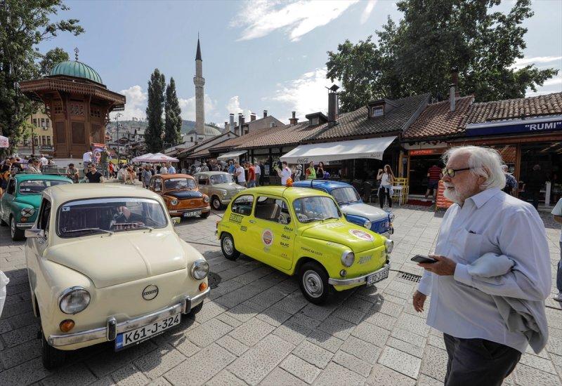 Bosna Hersek'te Fiat Fiço festivali
