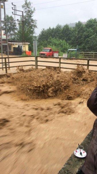 Rize'deki sel felaketinden görüntüler