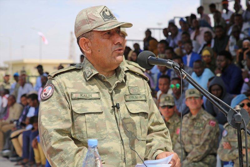 Somali Türk Görev Kuvveti Komutanlığı'nda mezuniyet heyecanı