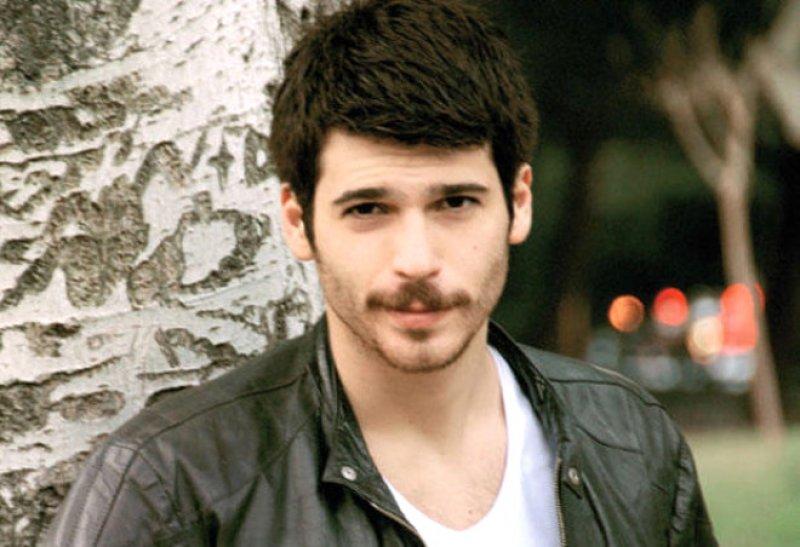 Oyuncu Can Yaman'ın inanılmaz değişimi 