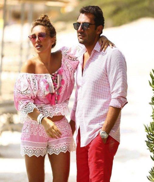 Seren Serengil gelin oldu